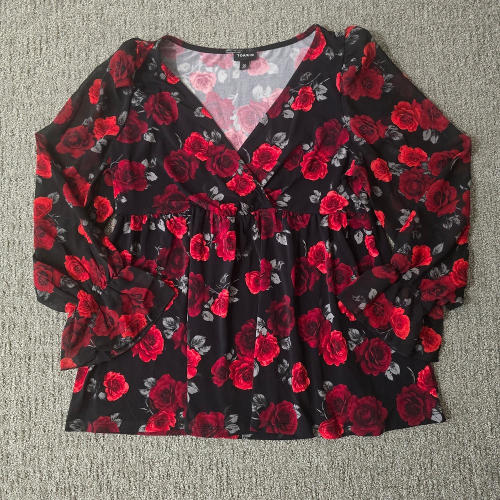 Torrid 00 Black Red Rose Floral Faux Wrap Blouse Bell Sleeve Romantic Goth Top